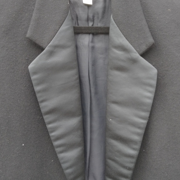 Jacket - Picture 2 of 4